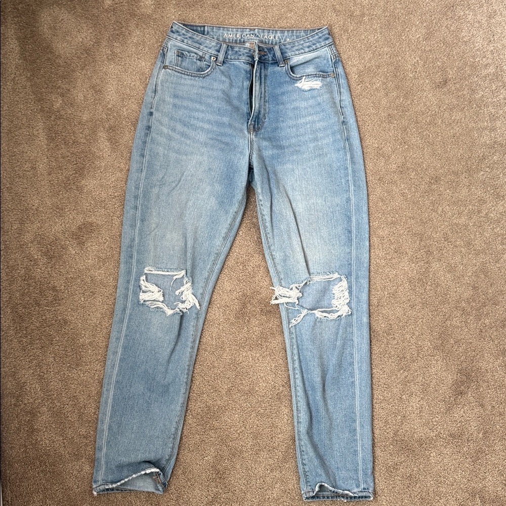 American Eagle Blue Mom Jeans - Picture 2 of 5